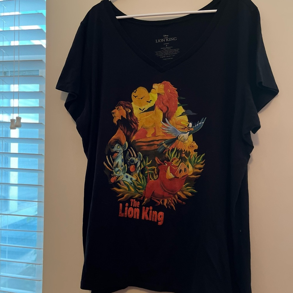 Disney The Lion King Black Tee - Short Sleeve